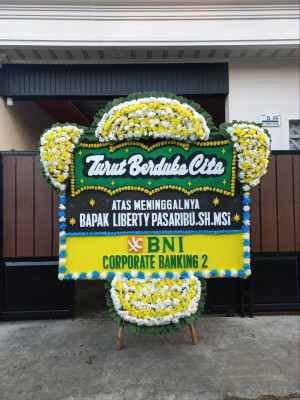 Papan Bunga Duka di Tanjung Mulia Hilir